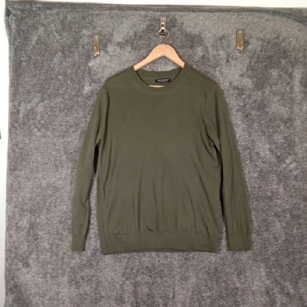 Banana Republic Men's Forest Green Crewneck Sweater Crew Neck Merino Fine Wool L
